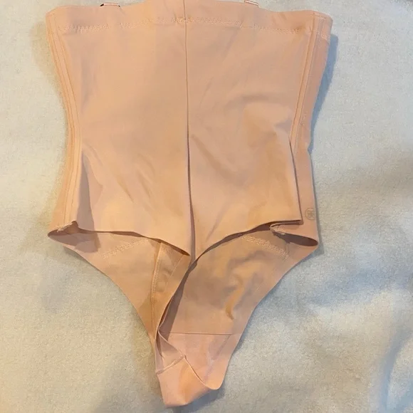 Rose Gold Honeylove thong  Shapewear - Picture 2 of 2